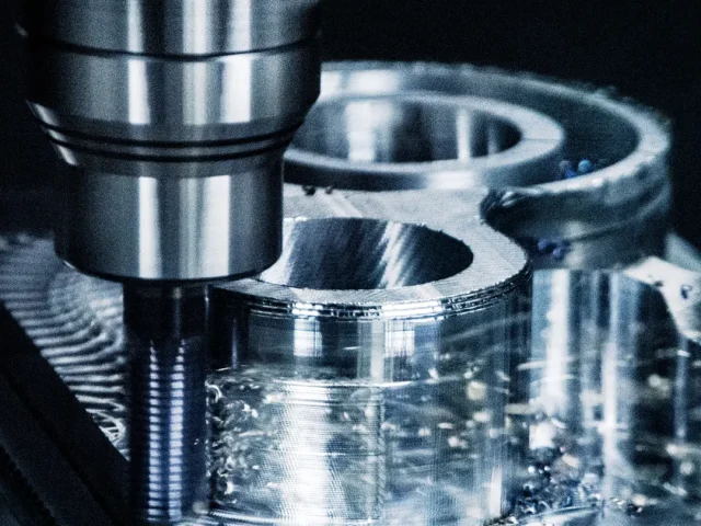 How CNC Reduces Manufacturing Costs for UAE Businesses